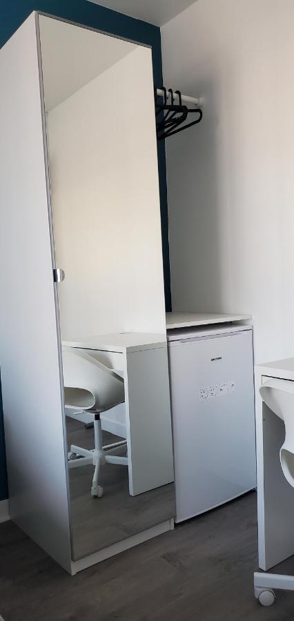 Charming Room With Shared Space Close To Paris - Chambres Confort Avec Espaces Partages Proche De Paris วิทรี-ซูร์-แซน ภายนอก รูปภาพ