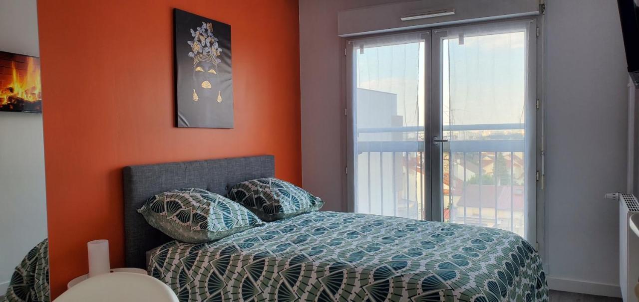 Charming Room With Shared Space Close To Paris - Chambres Confort Avec Espaces Partages Proche De Paris วิทรี-ซูร์-แซน ภายนอก รูปภาพ
