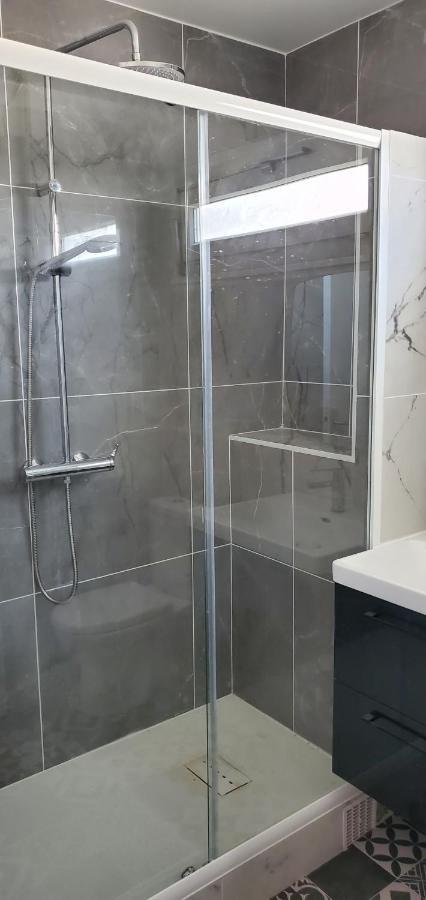 Charming Room With Shared Space Close To Paris - Chambres Confort Avec Espaces Partages Proche De Paris วิทรี-ซูร์-แซน ภายนอก รูปภาพ